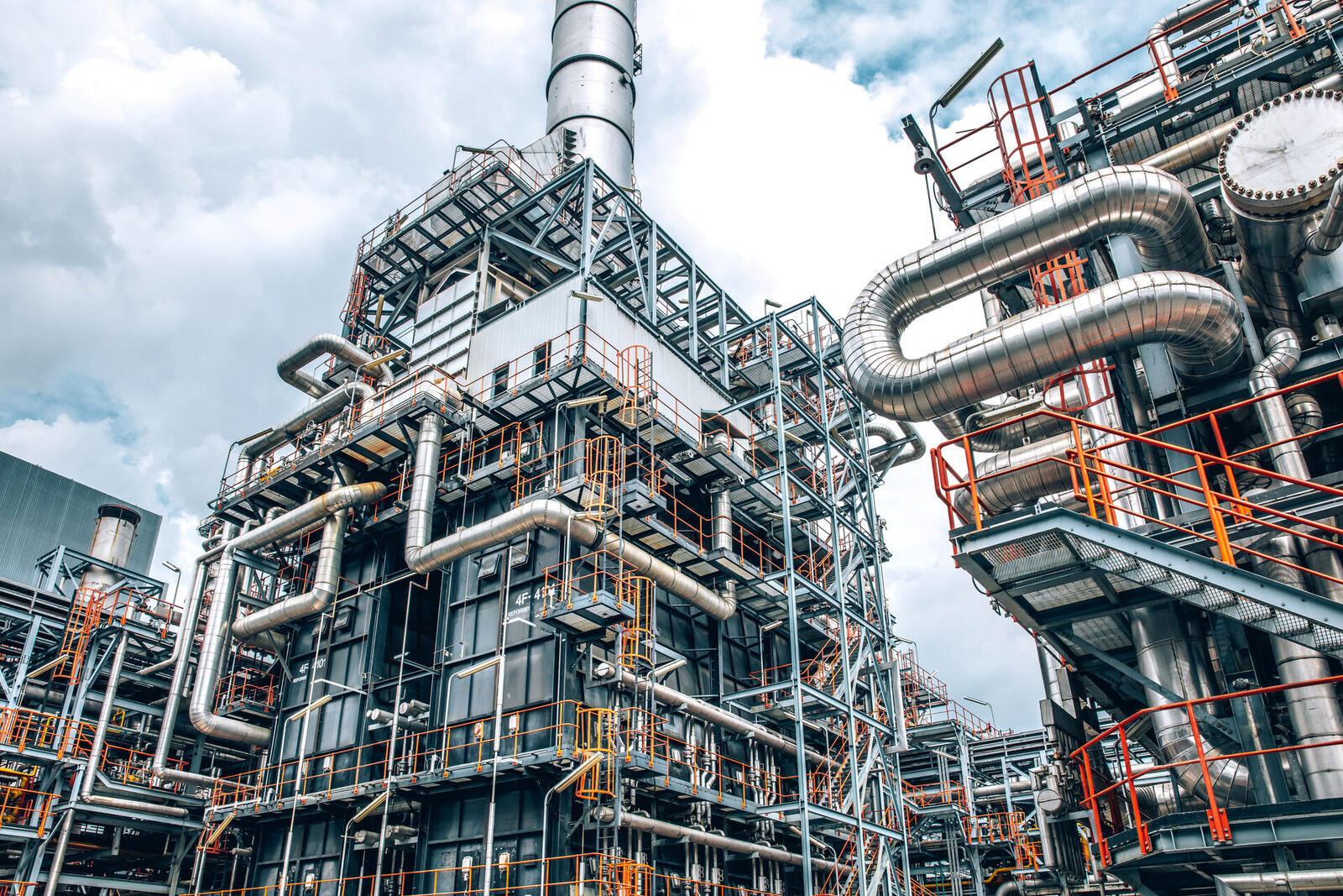 Industrial energy plant